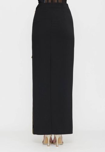 Skirt in lightweight crêpe fabric with jewel zip - BLACK