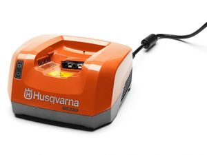 מטען סוללות | דגם QC330 | מבית