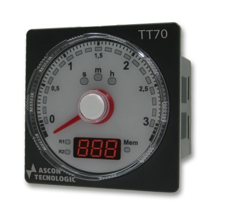 TT70  – טיימר דיגיטלי להתקנה על פנל,  או 72X72 מ”מ.
