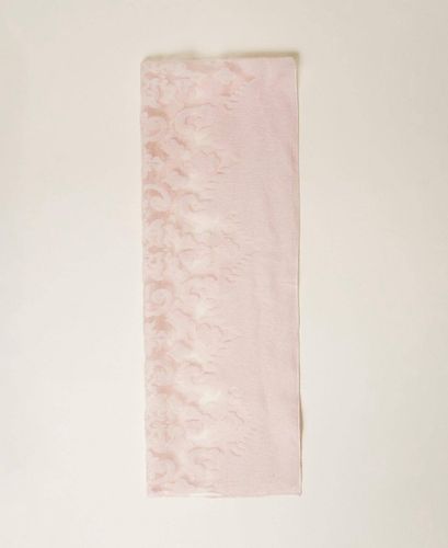 Inlaid lace stole