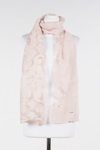 Inlaid lace stole