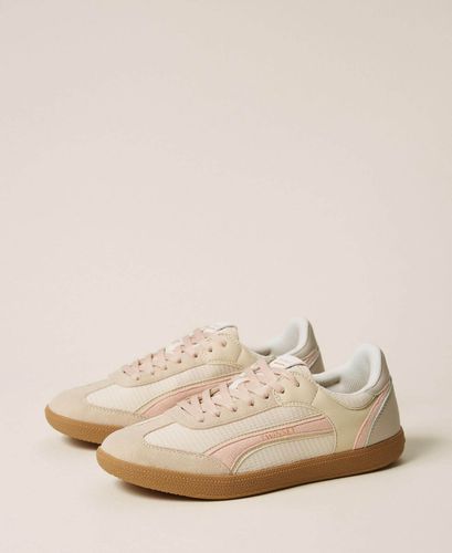 Trainers with contrasting inserts GIGLIO/SABB