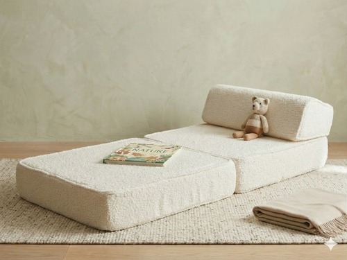 ספת נפתחת Coco מבד טדי בצבע Cotton White – כורסה שהופכת למיטה - מאמו