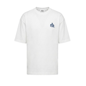 חולצה BALR מידות XS-XXL לגברים בגוון לבן עם סמל כחול