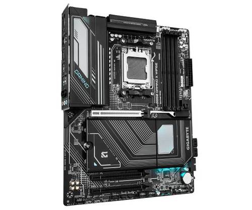 לוח אם GIGABYTE B850 GAMING X WIFI6E ATX DDR5 AM5 BT 2.5 GBE - מבט קרוב