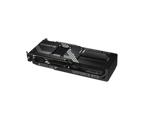 כרטיס מסך GIGABYTE GeForce RTX 5070 WINDFORCE OC SFF 12GB - - זווית נוספת