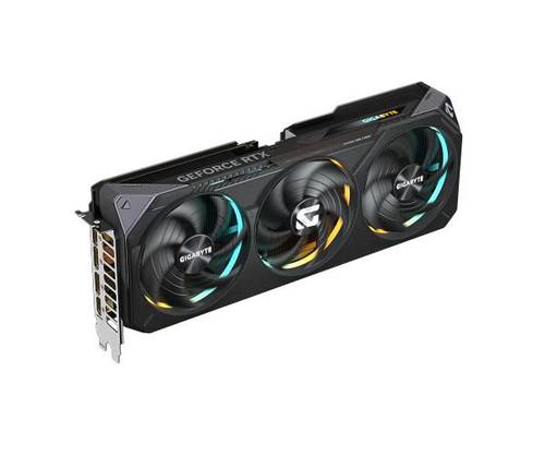 GIGABYTE GeForce RTX 5070 GAMING OC 12G - שילוח מהיר ₪3,297. - זווית נוספת