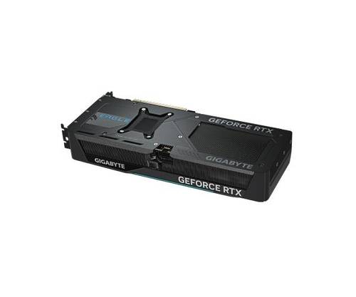 Gigabyte GeForce RTX 5070 EAGLE OC SFF 12G - ₪3,166.00 - כ.מ - זווית נוספת