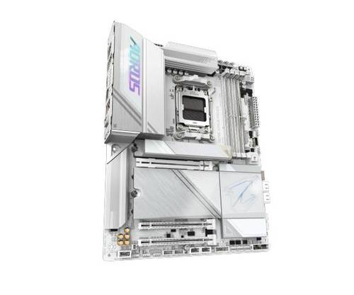 לוח אם GIGABYTE X870E AORUS PRO ICE WIFI7 ATX DDR5 AM5 BT 2. - תמונה 5