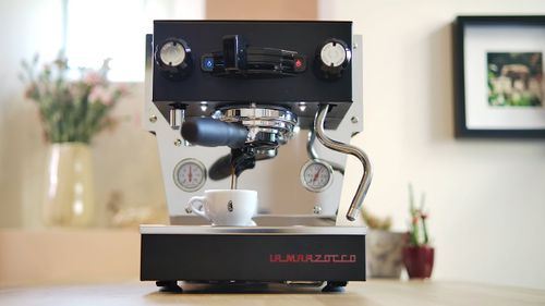 לה מרזוקו La Marzocco Linea Micra + מטחנת קפה שוקלת Fiorenzato All Ground Sense