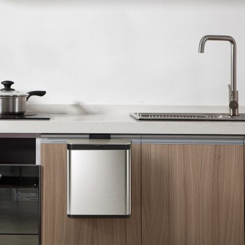 פח אשפה למטבח נירוסטה 7 ליטר Puro s תלייה על הדלת EKO EK9008 7L Puro s אקו