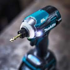 גוף מברגת אימפקט 220 ניוטון-מטר מנוע BL מתח 40V דגם MAKITA TD001GZ01 מקיטה