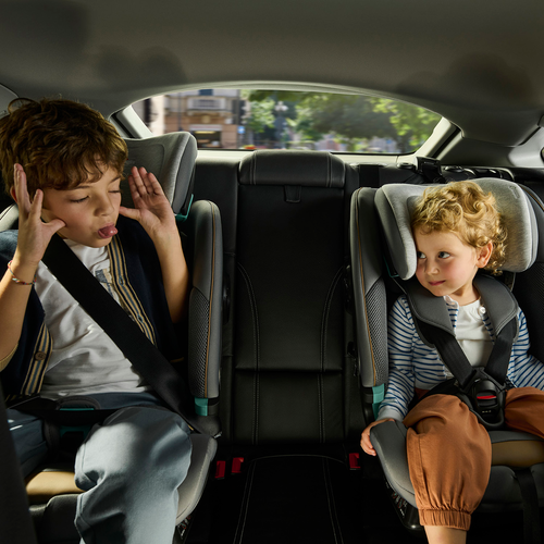 כסא בטיחות ובוסטר סיט & גו Seat&Go בטיחות ונוחות לאורך שנים - שחור Posh Black