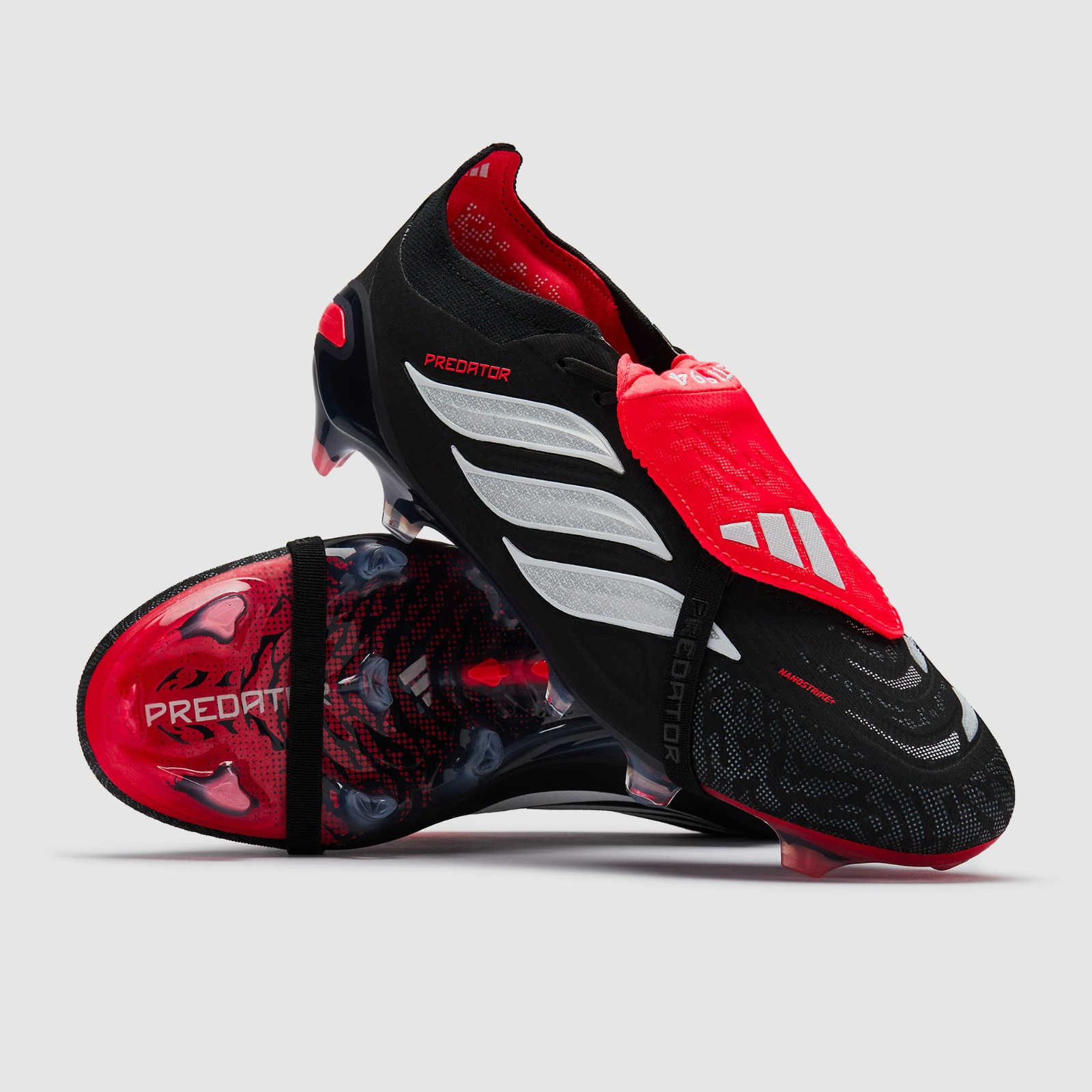 נעלי כדורגל מקצועיות  adidas Predator Elite FT