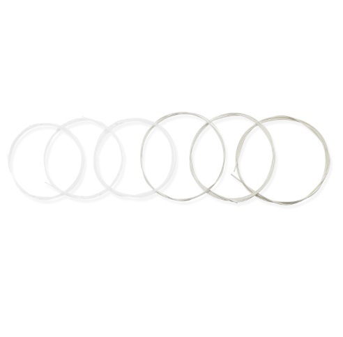מיתרים RC50 לגיטרה קלאסית עם ציפוי PU פולימר מתקדם. ניילון קריסטל ונחושת מצופה כסף לטימבר חם. גמישות גבוהה ועמידות מעולה. מושלם לקלאסי ופלמנקו.