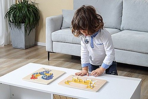 פאזל כפתורי עץ מונטסורי 8 חלקים -כלב  ויגה