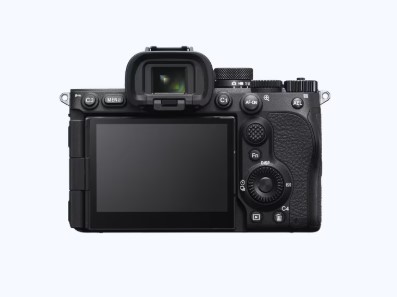 מצלמה Sony Alpha A7 V סוני-ישפאר