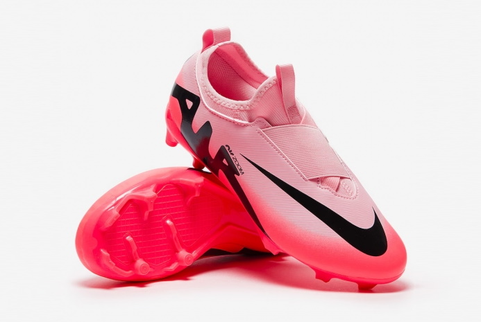 נעלי כדורגל חצי מקצועיות Nike Mercurial Superfly Academy DF FG