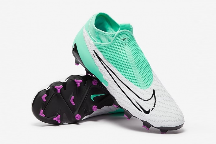 נעלי כדורגל לילדים Nike Phantom GX Academy DF MG