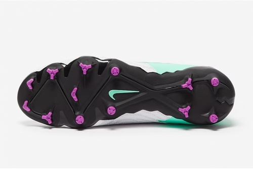 נעלי כדורגל לילדים Nike Phantom GX Academy DF MG