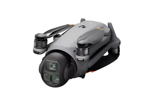 DJI Mavic 4 Pro Fly More Combo