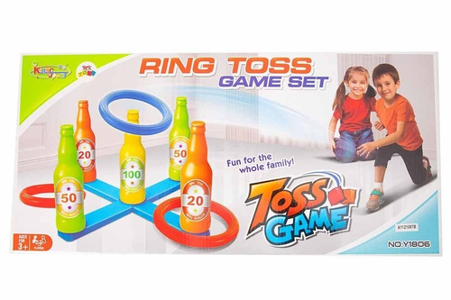 משחק קליעה עם חישוקים ובקבוקים לחצר הבית 