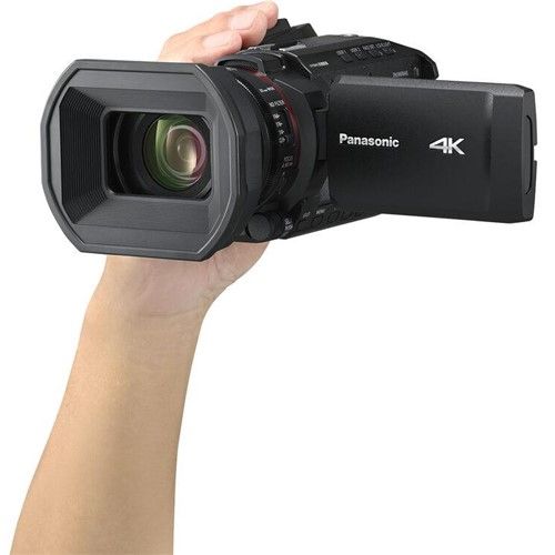 מצלמת וידאו מקצועי פאנסוניק Panasonic HC-X1200 4K Camcorder