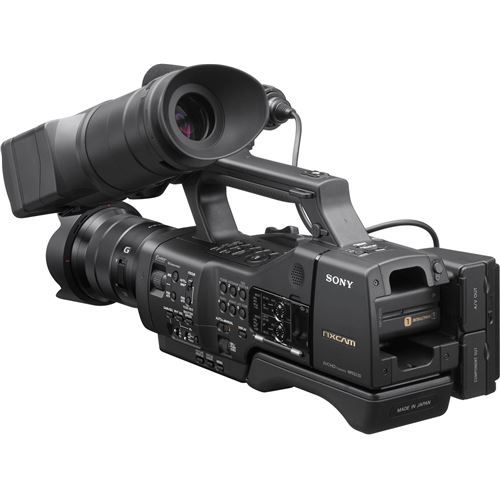 מצלמת וידאו מקצועי סוני Sony Nex-Ea50m Nxcam With 18-105mm F/4 Servo Zoom G Lens