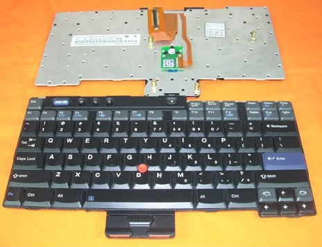 מקלדת למחשב נייד IBM THINKPAD R51