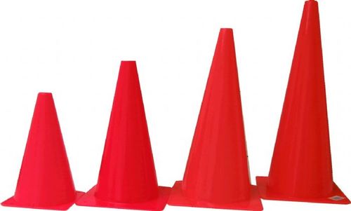 קונוסים פלסטיק קשיח במבחר גדלים