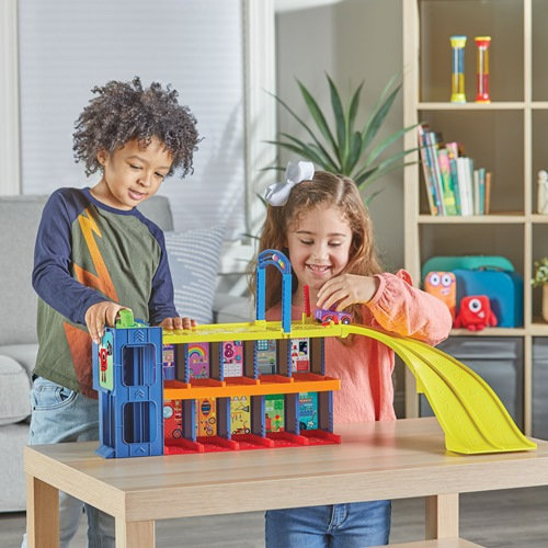 חניון הספירה והרכבים של נאמברבלוקס (25 חלקים)