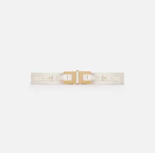 Leather belt with logo detail