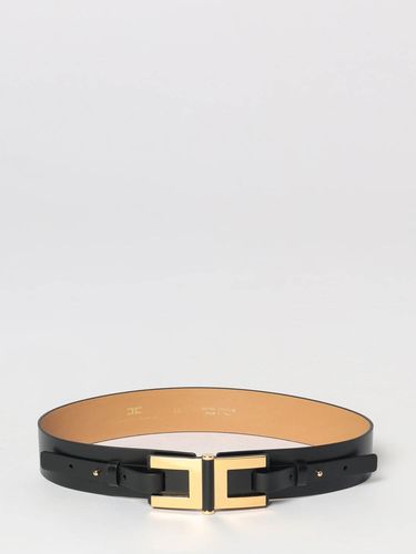 Leather belt with logo detail