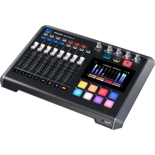 מיקסר הקלטה לפודקאסט TASCAM Mixcast 4