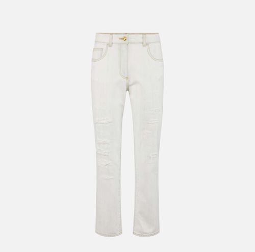 Jeans with distressed details