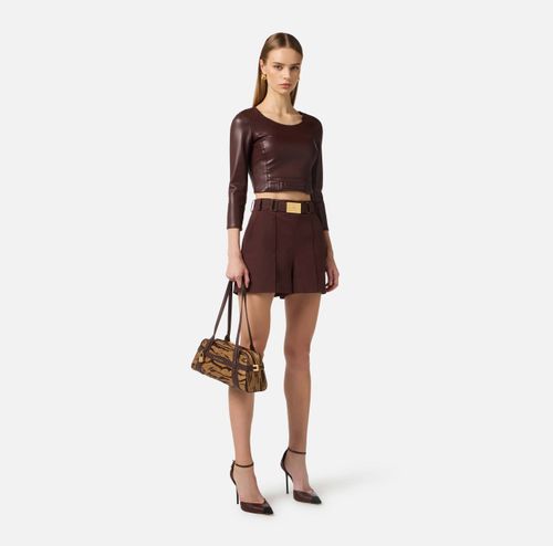Shorts in technical bi-elastic fabric with belt