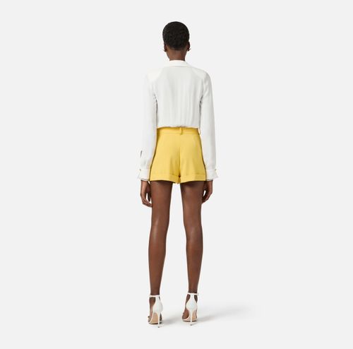 Shorts in lightweight crêpe