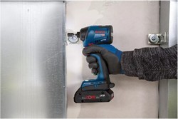 גוף מברגת רטיטה (אימפקט) דגם BOSCH GDR 18V-220C