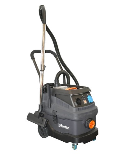 שואב אבק תעשייתי אוטומטי 1600W רטוב/יבש כולל שקע תוצרת HUNTER 