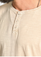 חולצת MORETON T-SHIRT