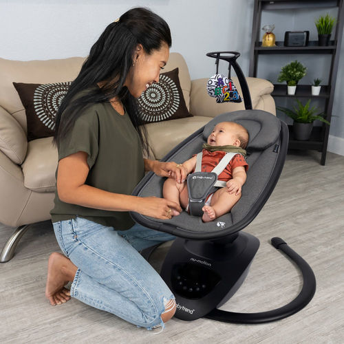 טרמפולינה חשמלית לתינוק עם מסך מגע מבית BabyTrend