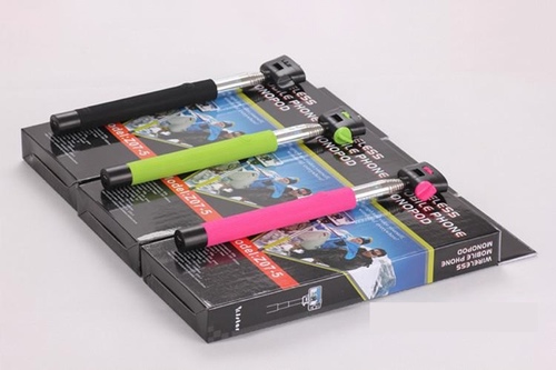 מוט סלפי עם כפתור Bluetooth לצילום