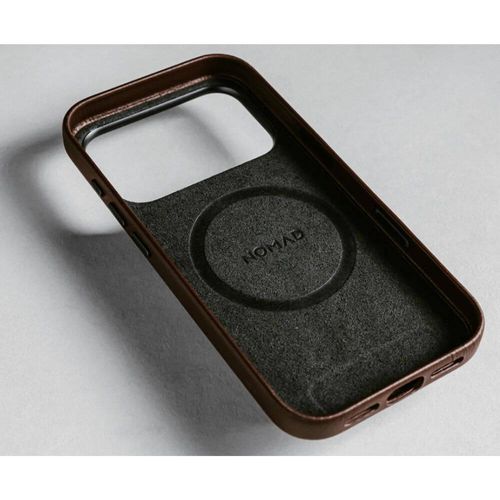 כיסוי NOMAD Traditional Leather עבור Iphone 17 Pro חום