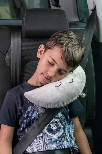 כרית תמיכה בצורת ירח מוני למניעת שריטות מחגורת הרכב ולתמיכה בראש בזמן שינה - אפור
