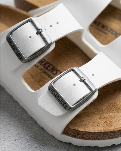 כפכף BIRKENSTOCK מידות 26-34 לילדים בגוון לבן