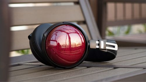 FiiO FT13 - אוזניות דינמיות סגורות עם כיסויי עץ וגימור סגול