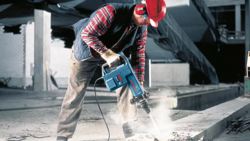 פטיש חציבה לבטון GSH 11 E מבית Bosch בוש