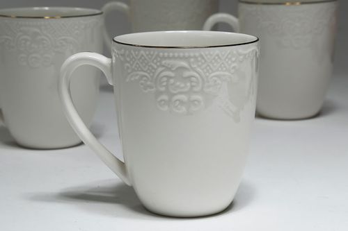 סט 6 מגים פורצלן פס זהב NEW BON CHINA