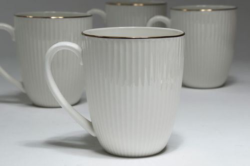 סט 6 מגים פורצלן פס זהב NEW BON CHINA
