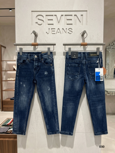 מכנסי ג'ינס SEVEN JEANS יוקרתיים לבנים – כחול כהה עם שפשופים וקרעים מעוצבים